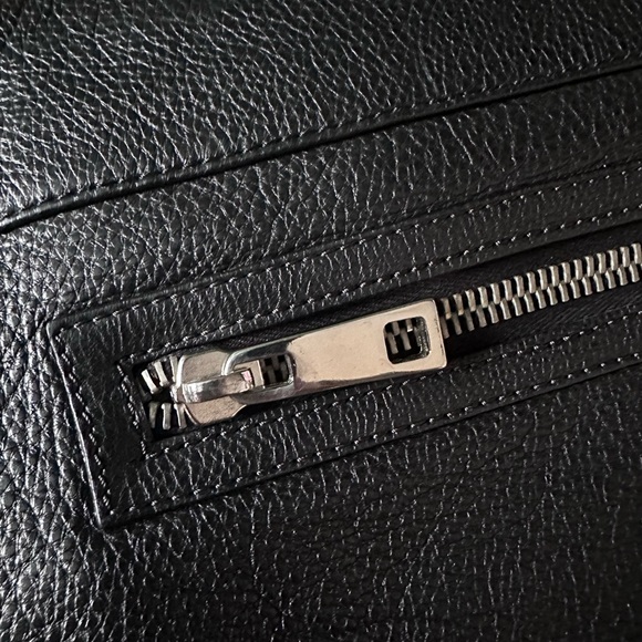 Sandro Fold Over Leather Cluth - Picture 3 of 5